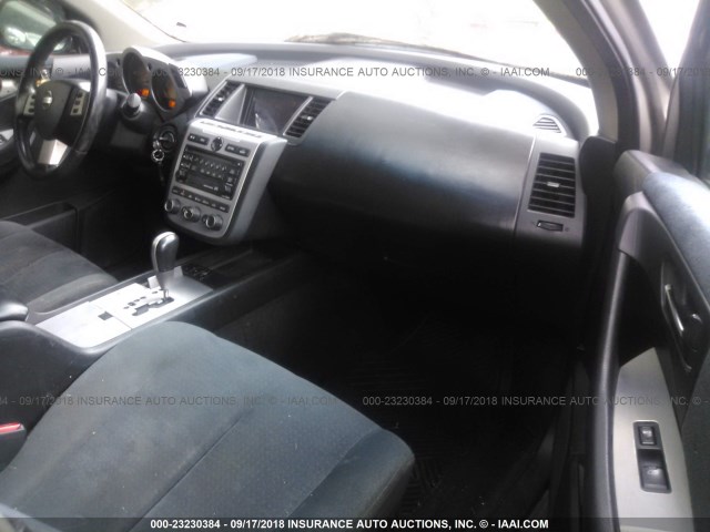 JN8AZ08W64W302483 - 2004 NISSAN MURANO SL/SE GRAY photo 5