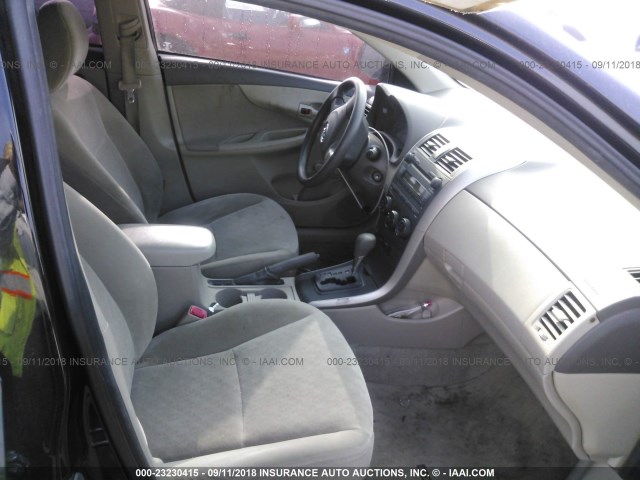 JTDBL40EX99030473 - 2009 TOYOTA COROLLA LE/XLE BLACK photo 5