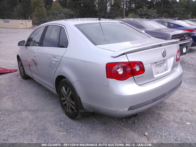 3VWEF71K07M080210 - 2007 VOLKSWAGEN JETTA WOLFSBURG 黑色 照片 3