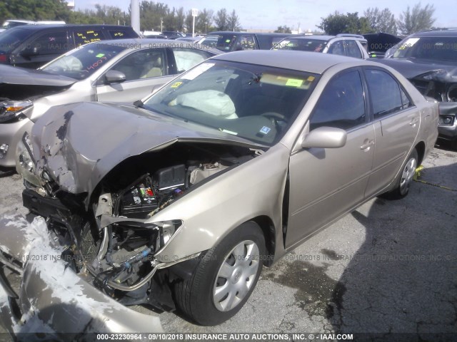 4T1BE32K03U703441 - 2003 TOYOTA CAMRY LE/XLE/SE 金色 照片 2