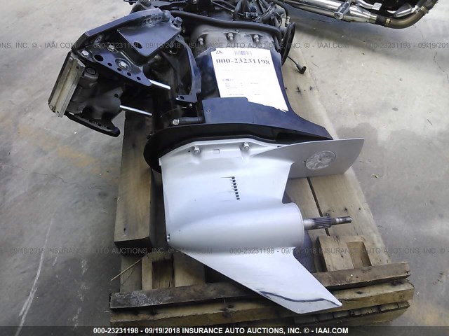 1B721246 - 2009 MERCURY MOTOR Negro foto 8