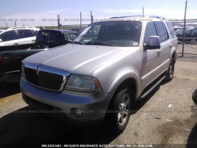 5LMEU88HX4ZJ15721 - 2004 LINCOLN AVIATOR SILVER photo 2