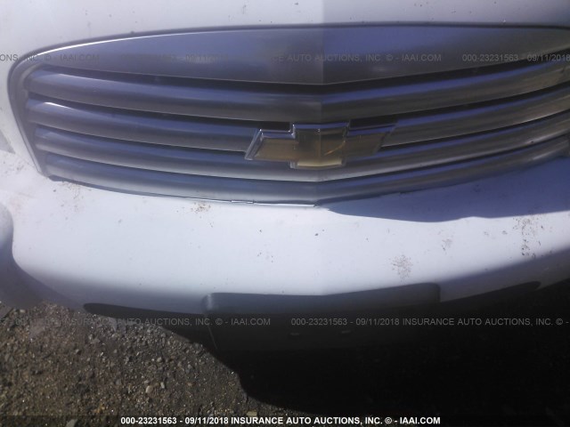 3GNCA13B29S546809 - 2009 CHEVROLET HHR LS WHITE photo 6