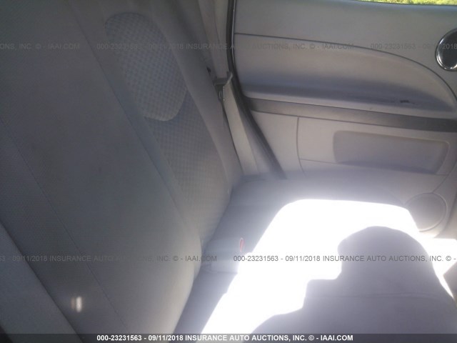 3GNCA13B29S546809 - 2009 CHEVROLET HHR LS WHITE photo 8