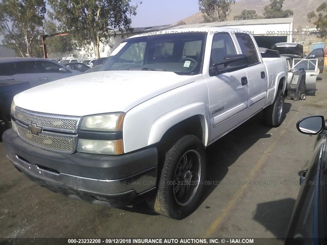 1GCHC23U35F844591 - 2005 CHEVROLET SILVERADO C2500 HEAVY DUTY WHITE photo 2