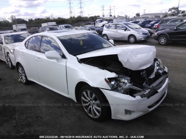 JTHCK262972012804 - 2007 LEXUS IS 250 WHITE photo 1