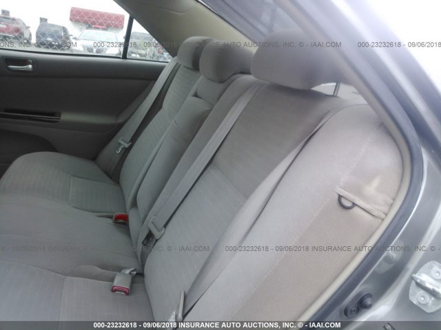 4T1BE32K65U598116 - 2005 TOYOTA CAMRY LE/XLE/SE Сұр фото 8