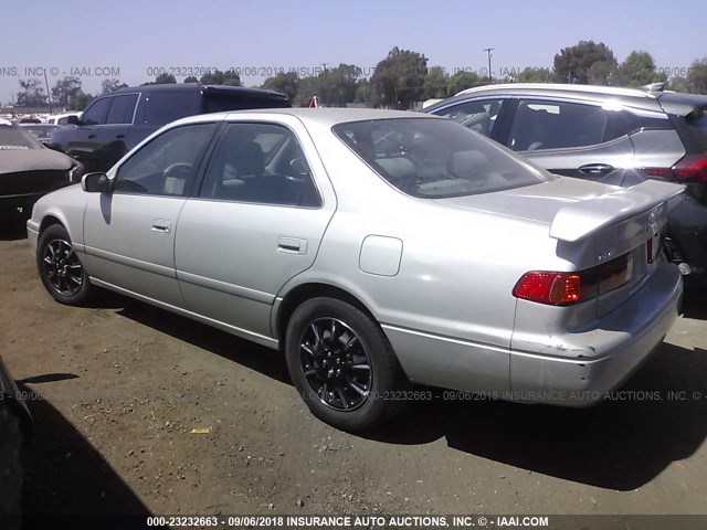 JT2BG22K4Y0454979 - 2000 TOYOTA CAMRY CE/LE/XLE 灰色 照片 3