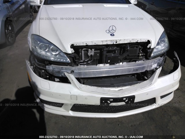 WDDNG7HB3AA325808 - 2010 MERCEDES-BENZ S 63 AMG WHITE photo 6