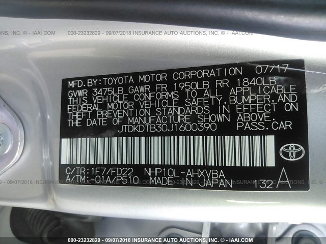 JTDKDTB30J1600390 - 2018 TOYOTA PRIUS C SILVER photo 9