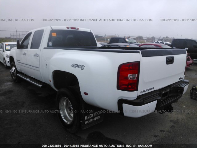 1GT426C82DF208366 - 2013 GMC SIERRA K3500 DENALI WHITE photo 3