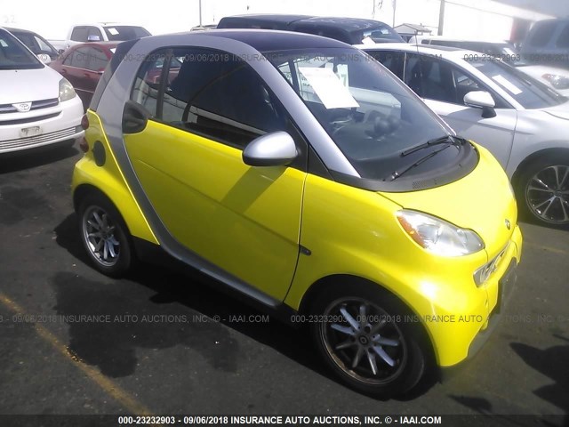 WMEEJ31XX8K063768 - 2008 SMART FORTWO PURE/PASSION YELLOW photo 1