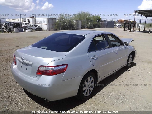 4T1BK46K97U532638 - 2007 TOYOTA CAMRY NEW GENERAT LE/XLE/SE SILVER photo 4