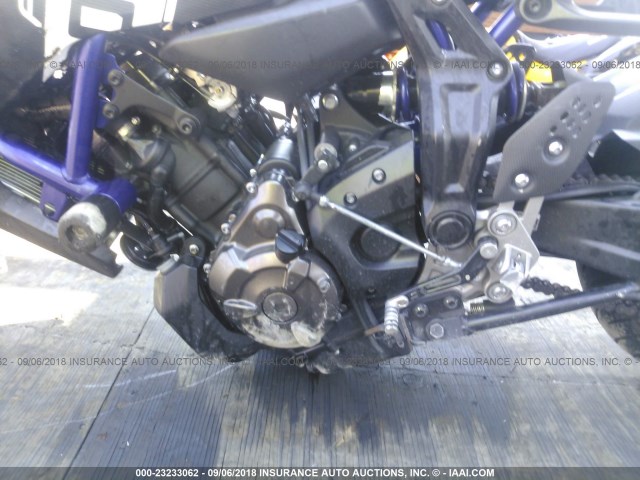 JYARM06E0GA007819 - 2016 YAMAHA FZ07 BLUE photo 9