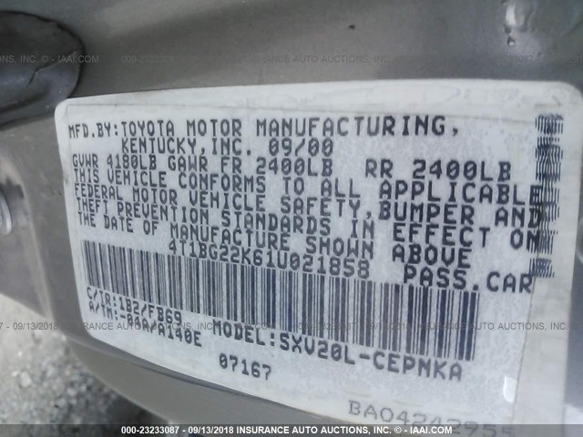 4T1BG22K61U021858 - 2001 TOYOTA CAMRY CE/LE/XLE 银色 照片 9