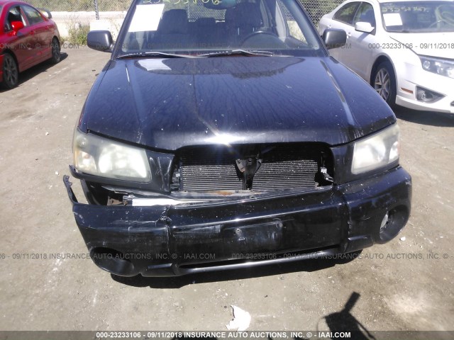JF1SG65633H714527 - 2003 SUBARU FORESTER 2.5XS შავი ფოტო 6