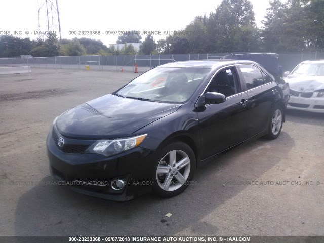 4T1BF1FK5EU473149 - 2014 TOYOTA CAMRY L/SE/LE/XLE 黑色 照片 2
