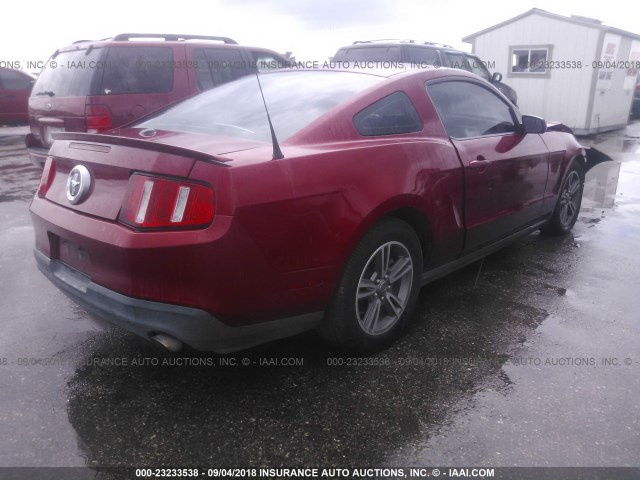 1ZVBP8AM3C5207751 - 2012 FORD MUSTANG RED photo 4