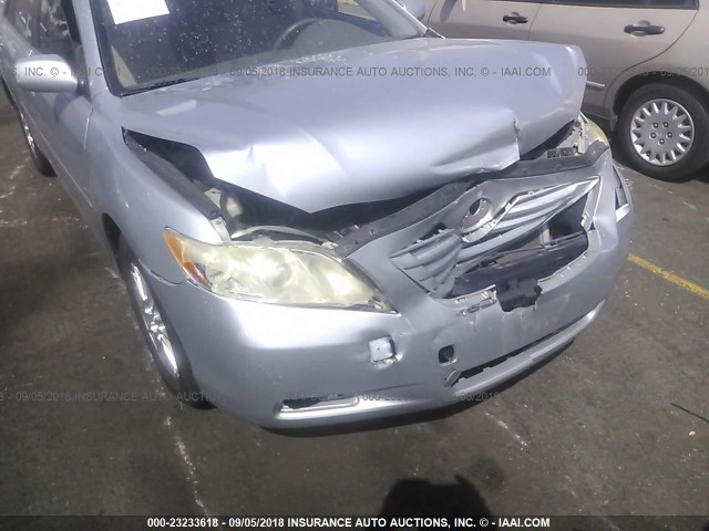 JTNBE46K073012860 - 2007 TOYOTA CAMRY NEW GENERAT CE/LE/XLE/SE SILVER photo 6