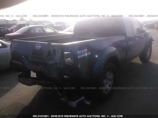 1N6AD06U55C444576 - 2005 NISSAN FRONTIER KING CAB LE/SE/OFF ROAD BLUE photo 4