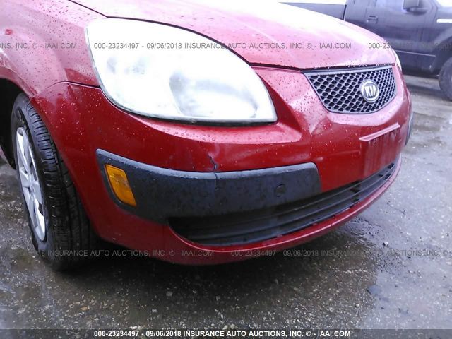 KNADE223X96445164 - 2009 KIA RIO LX/SX RED photo 6