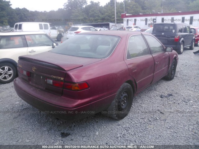 4T1BG22K1WU260788 - 1998 TOYOTA CAMRY CE/LE/XLE 红色 照片 4