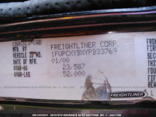 1FUPCXYBXYPB33769 - 2000 FREIGHTLINER FLD120 FLD120 BLACK photo 10