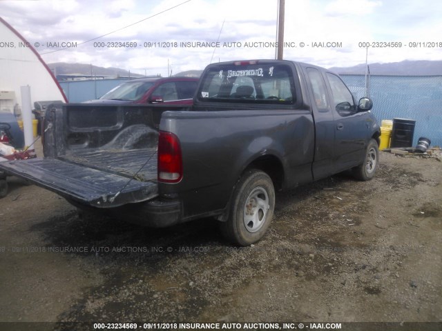 2FTRX17W64CA42402 - 2004 FORD F-150 HERITAGE CLASSIC GRAY photo 4