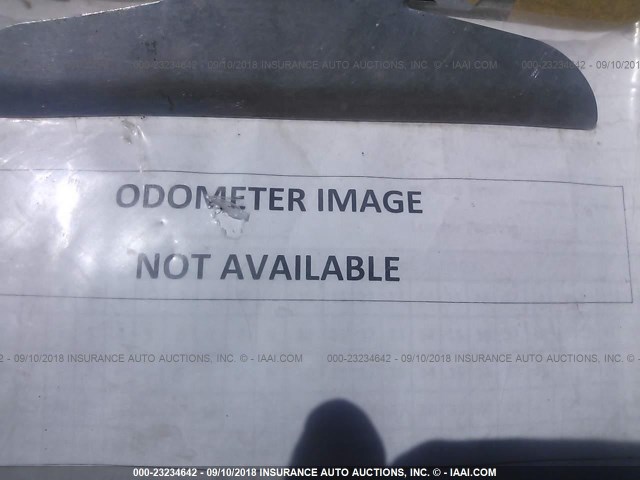 3VWBC21C7YM489880 - 2000 VOLKSWAGEN NEW BEETLE GL 白色 照片 7