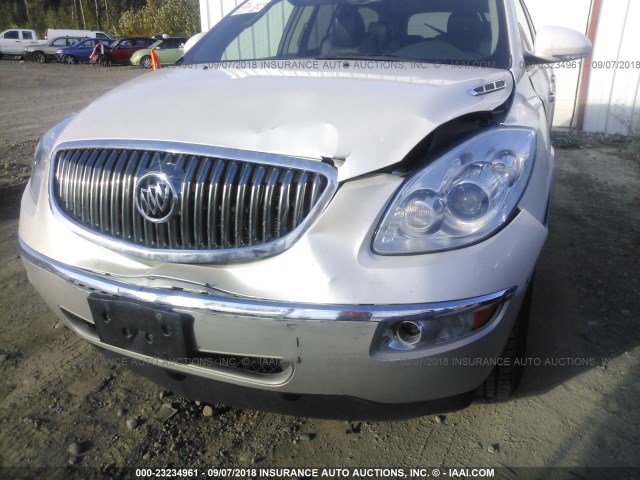 5GAEV23718J292728 - 2008 BUICK ENCLAVE CXL 白色 照片 6