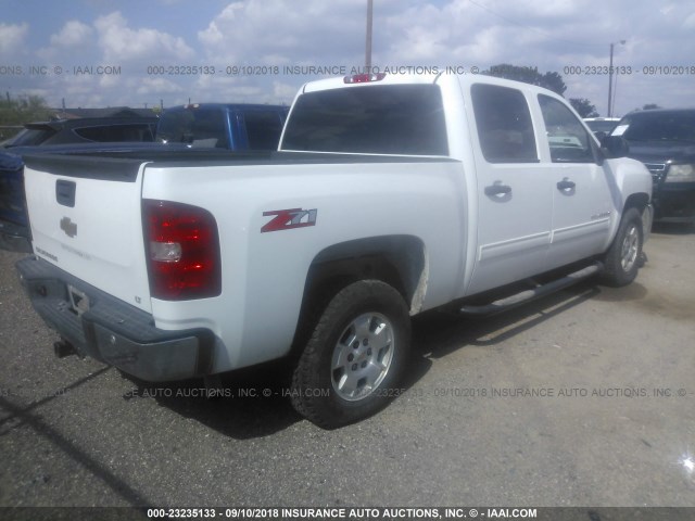 3GCPCSE00DG274309 - 2013 CHEVROLET SILVERADO C1500 LT WHITE photo 4