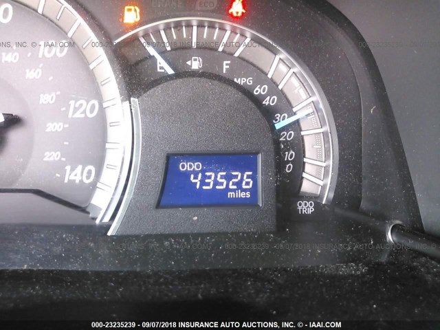 4T1BF1FK8DU723188 - 2013 TOYOTA CAMRY L/SE/LE/XLE 灰色 照片 7