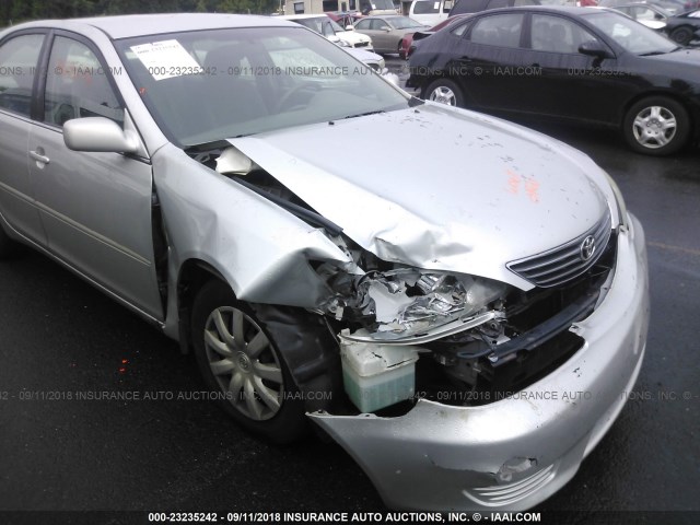 4T1BE32K35U545227 - 2005 TOYOTA CAMRY LE/XLE/SE Gümüş foto 6
