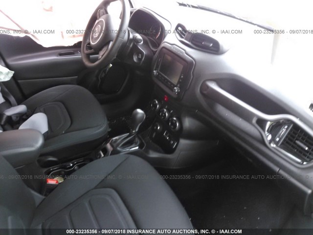 ZACCJBBTXGPD58868 - 2016 JEEP RENEGADE LATITUDE BLACK photo 5