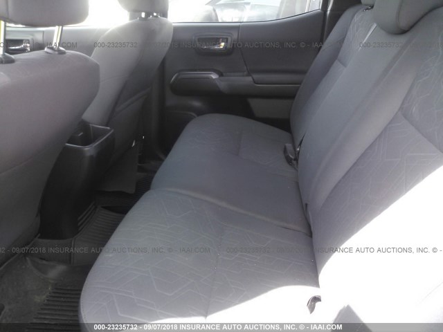 3TMAZ5CN7HM026831 - 2017 TOYOTA TACOMA DBL CAB/SR5/TRD SPORT/OR GRAY photo 8