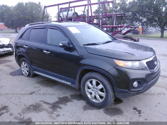 5XYKT3A66CG214395 - 2012 KIA SORENTO LX GRAY photo 1