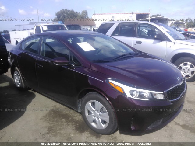 3KPFL4A70JE245247 - 2018 KIA FORTE LX/S MAROON photo 1