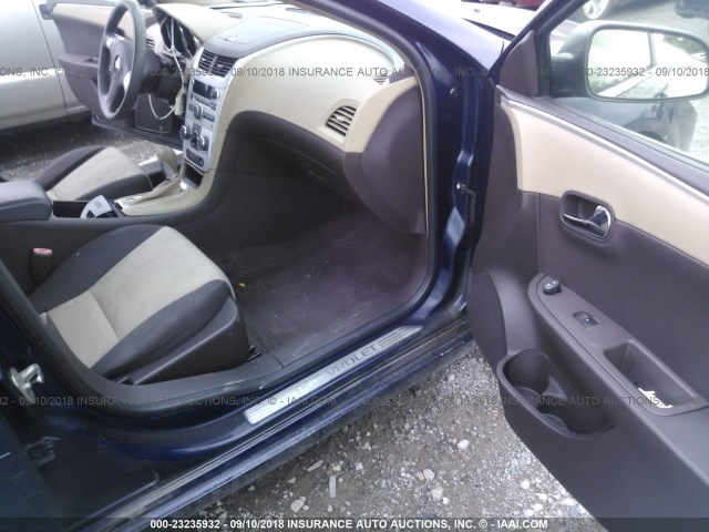 1G1ZG57B48F222310 - 2008 CHEVROLET MALIBU LS Mavi foto 5