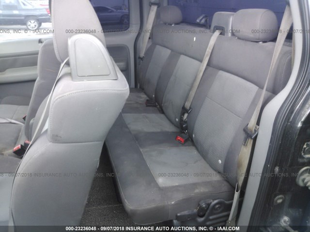 1FTRX12W14NB69415 - 2004 FORD F150 BLACK photo 8