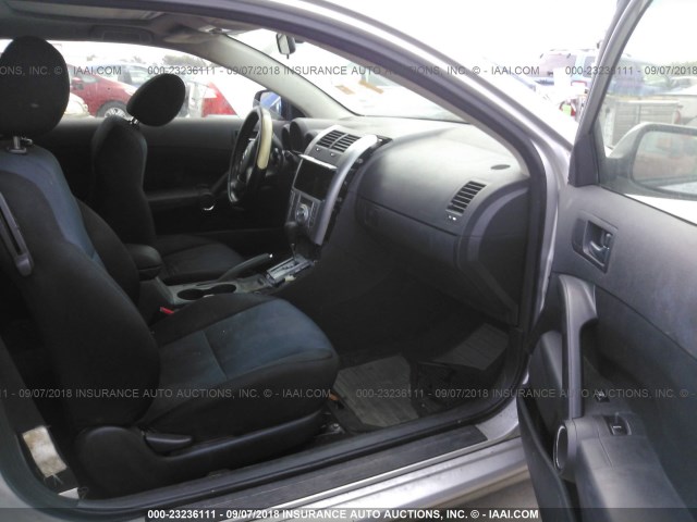 JTKDE177060103285 - 2006 TOYOTA SCION TC 银色 照片 5