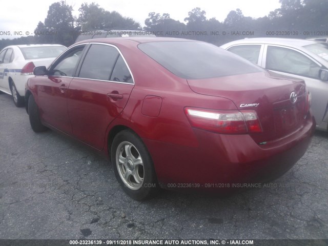 4T1BE46K08U257007 - 2008 TOYOTA CAMRY CE/LE/XLE/SE RED photo 3