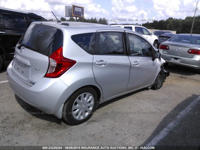 3N1CE2CP1FL387854 - 2015 NISSAN VERSA NOTE S/S PLUS/SV/SL/SR GRAY photo 4