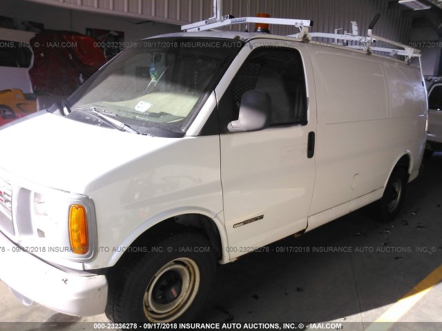 1GTHG35R6Y1226380 - 2000 GMC SAVANA G3500 WHITE photo 2