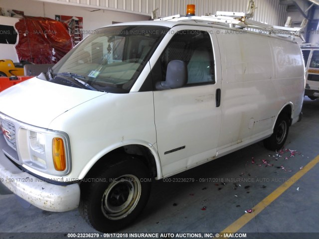 1GTGG25R1Y1264556 - 2000 GMC SAVANA G2500 WHITE photo 2