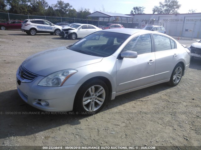 1N4BL2AP0BN483850 - 2011 NISSAN ALTIMA SR SILVER photo 2