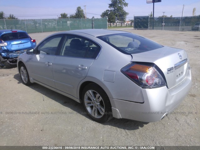 1N4BL2AP0BN483850 - 2011 NISSAN ALTIMA SR SILVER photo 3