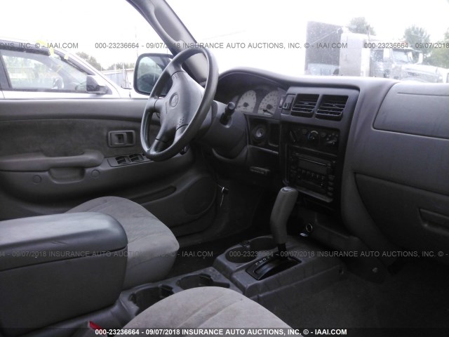 5TEGN92N52Z886672 - 2002 TOYOTA TACOMA DOUBLE CAB PRERUNNER SILVER photo 5