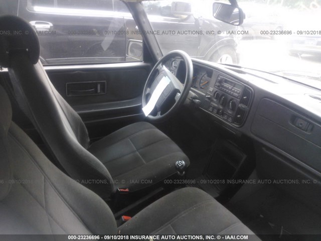 YS3AK35E6N2020245 - 1992 SAAB 900 S GRAY photo 5