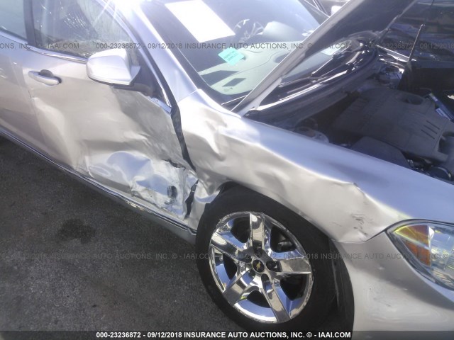 1G1ZC5EB3AF321107 - 2010 CHEVROLET MALIBU 1LT SILVER photo 6