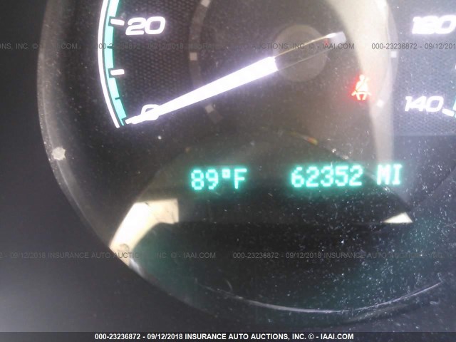 1G1ZC5EB3AF321107 - 2010 CHEVROLET MALIBU 1LT SILVER photo 7